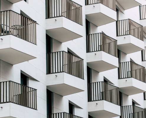 Balkon zur Hälfte oder einem Viertel als Wohnfläche